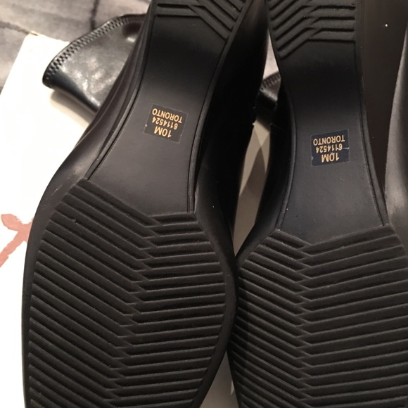 Women’s Black Bootie - Picture 4 of 5